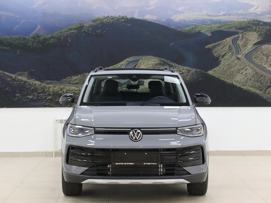 Volkswagen Tharu XR